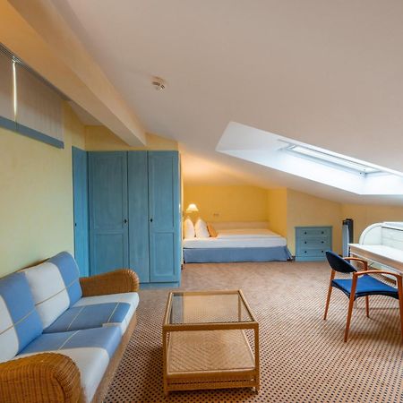 Grand Hotel Binz Luaran gambar A room at the hotel