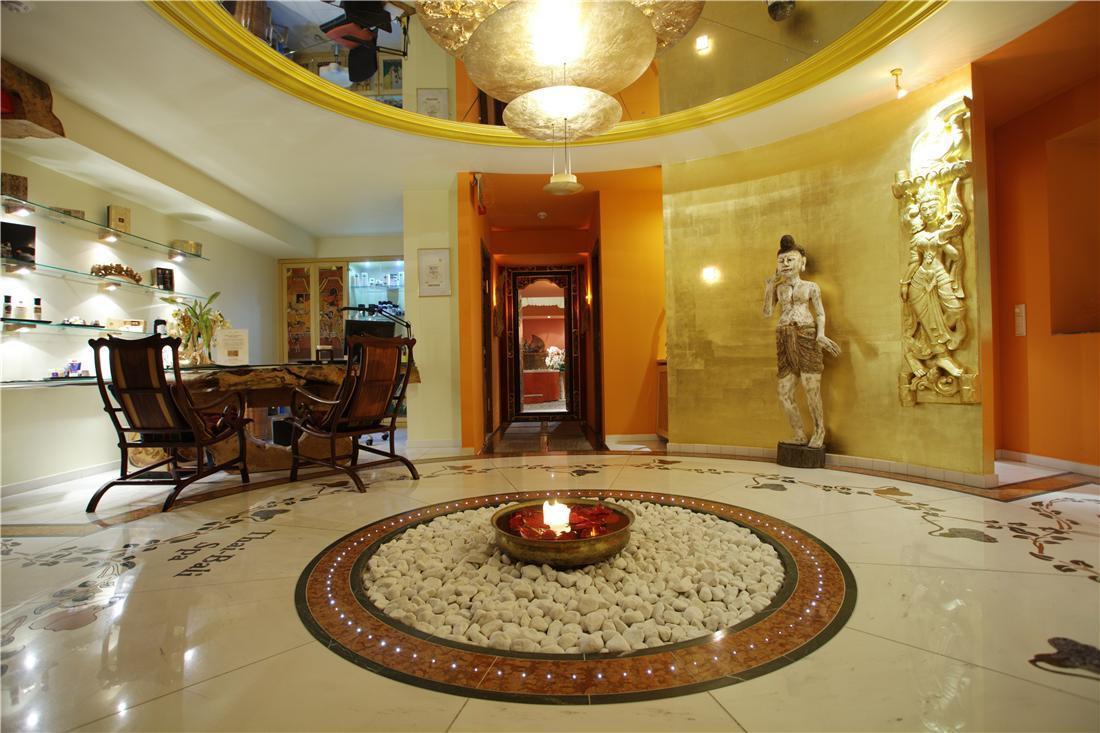 Grand Hotel Binz Luaran gambar Interior of a spa