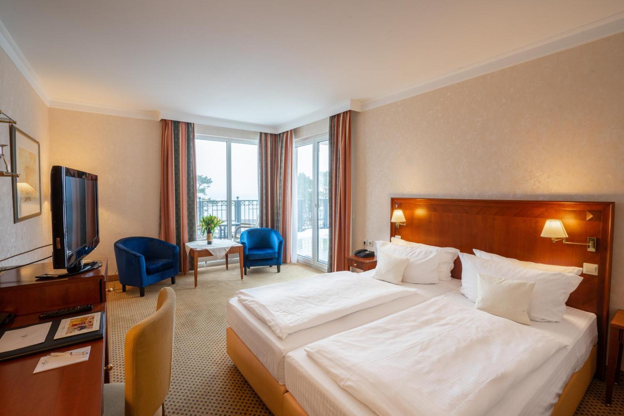 Grand Hotel Binz Luaran gambar A typical hotel room