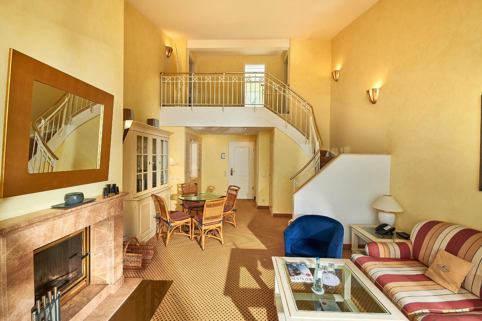 Grand Hotel Binz Luaran gambar A typical apartment
