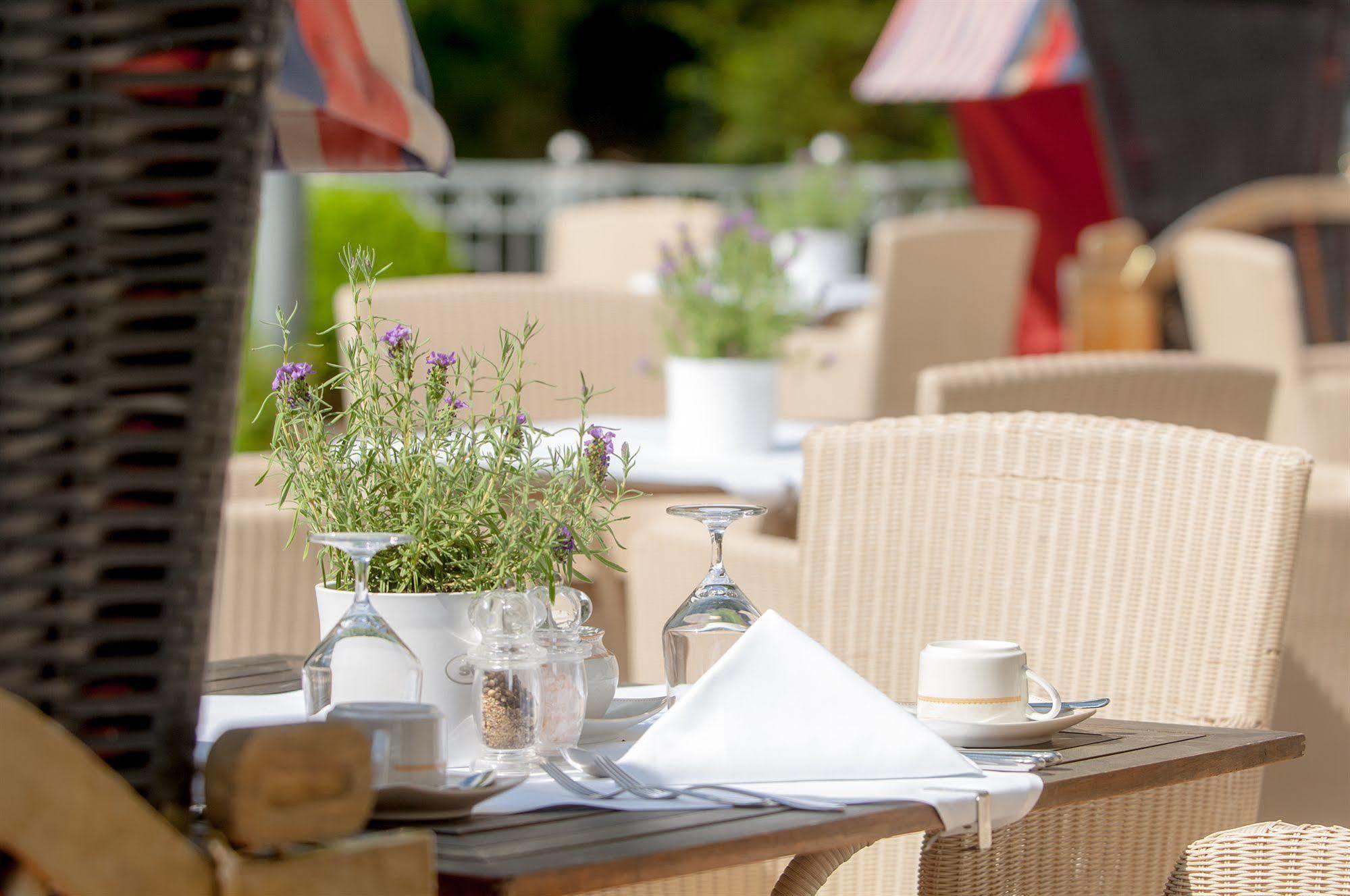 Grand Hotel Binz Luaran gambar Restaurant